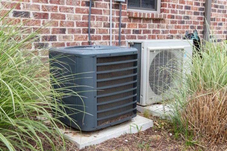 Beat the Summer Heat With Spring Air Conditioner Maintenance