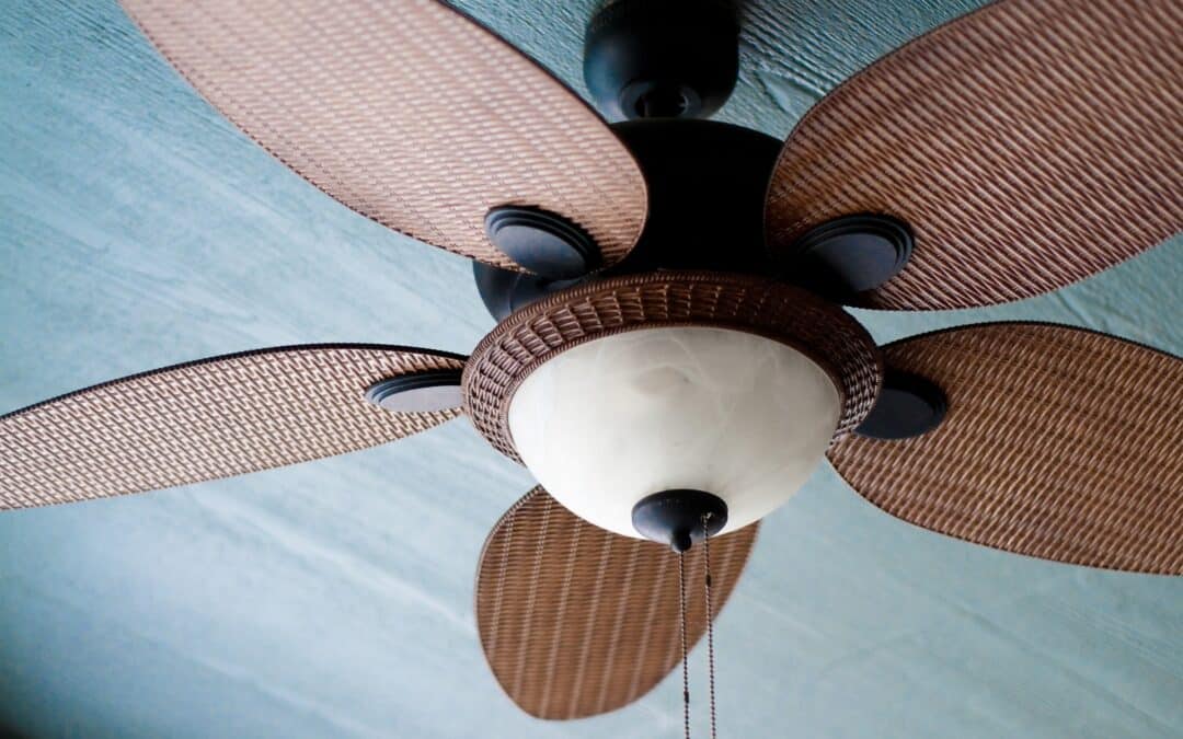 Can Ceiling Fans Be Used To Heat & Cool?